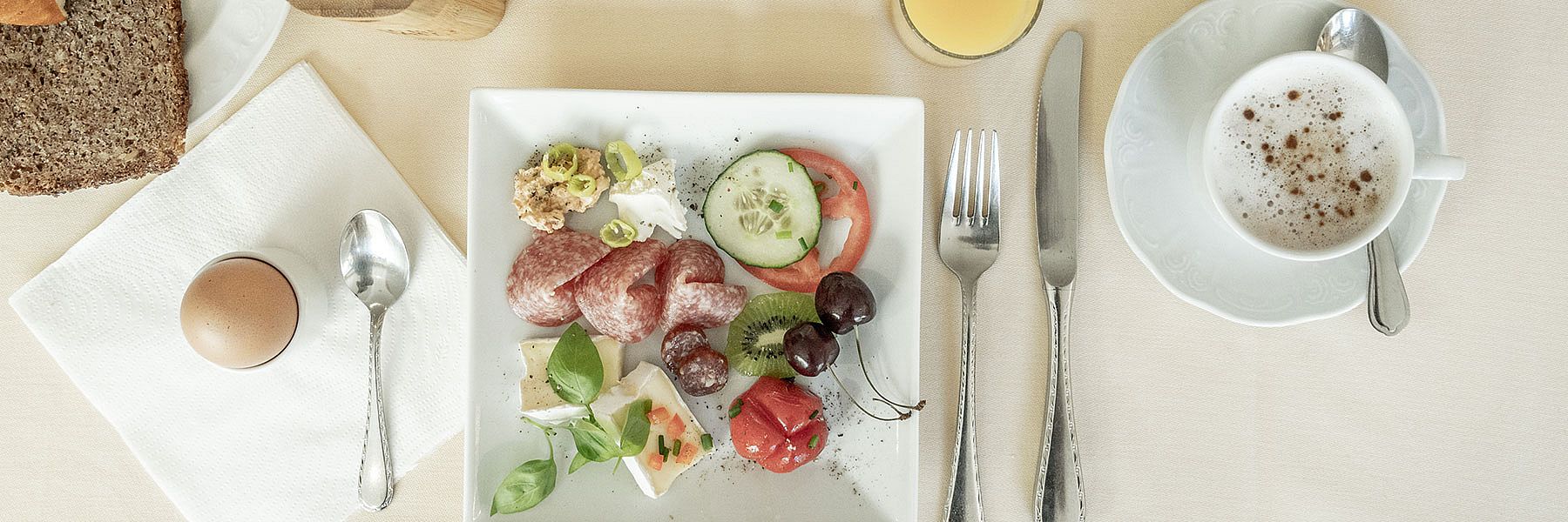 Frühstück im Austria Sölden